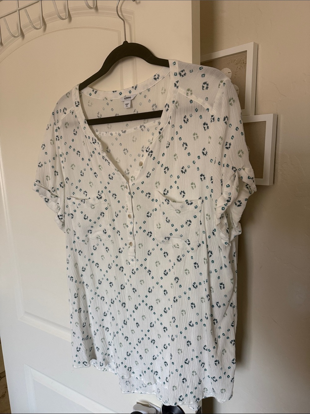 Sonoma White V-Neck Blouse with Teal Floral Print